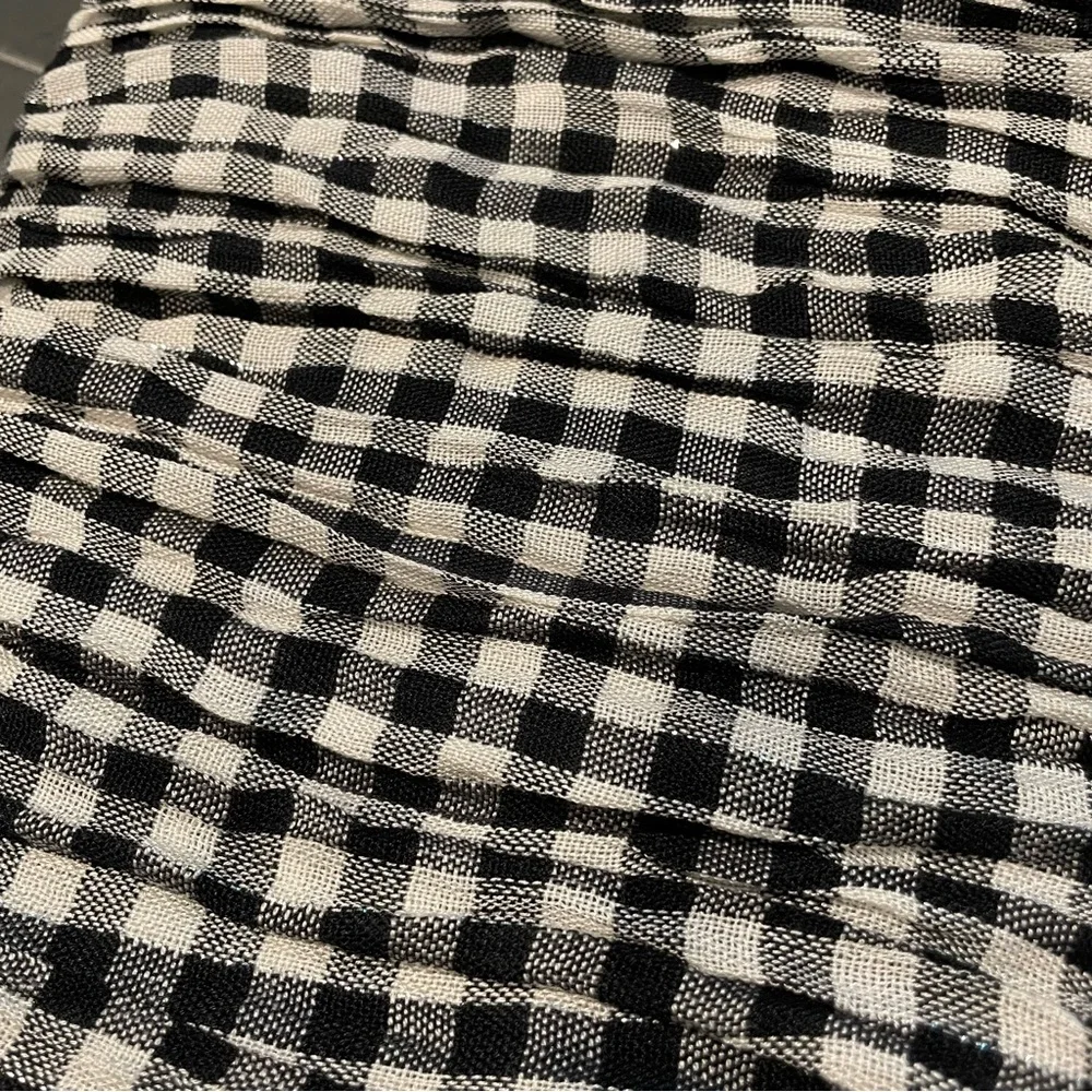 Scarf - Picture 2 of 3